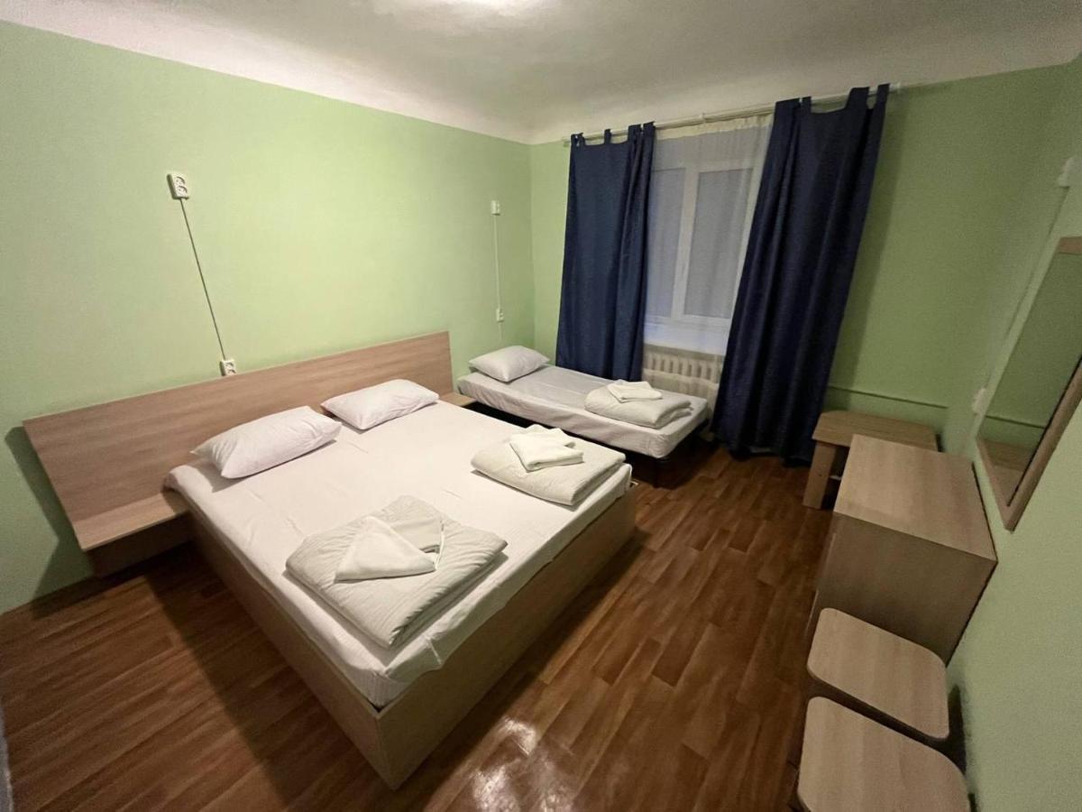 Fox Hostel Kiev Luaran gambar