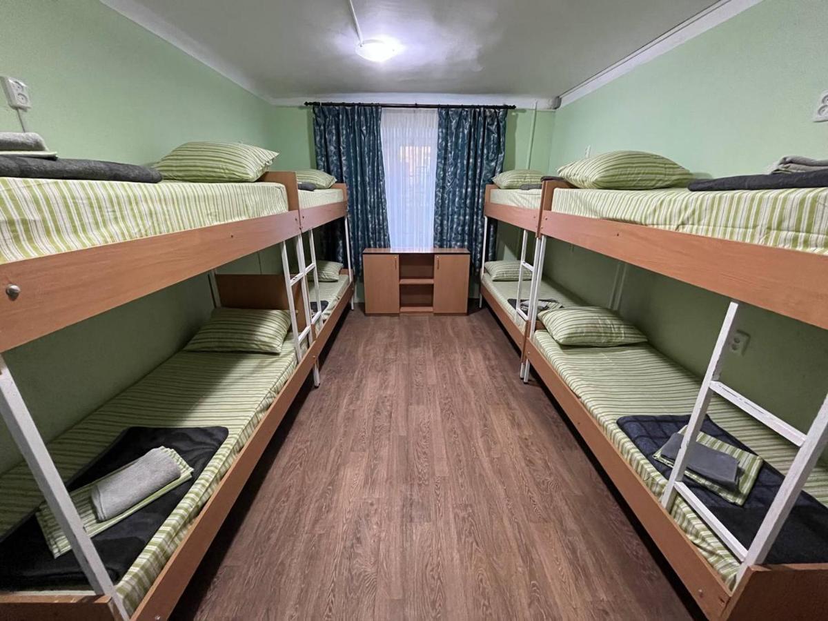 Fox Hostel Kiev Luaran gambar