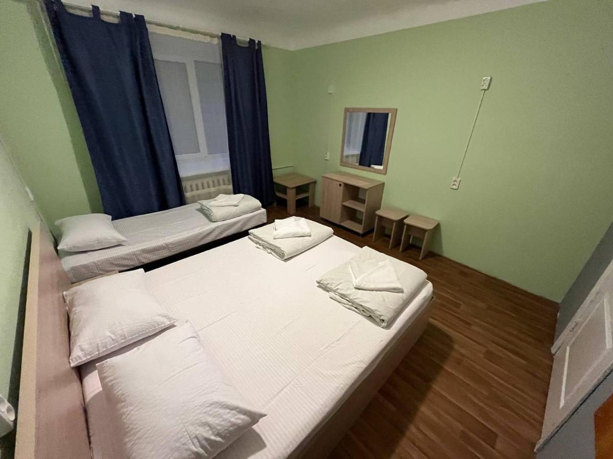 Fox Hostel Kiev Luaran gambar
