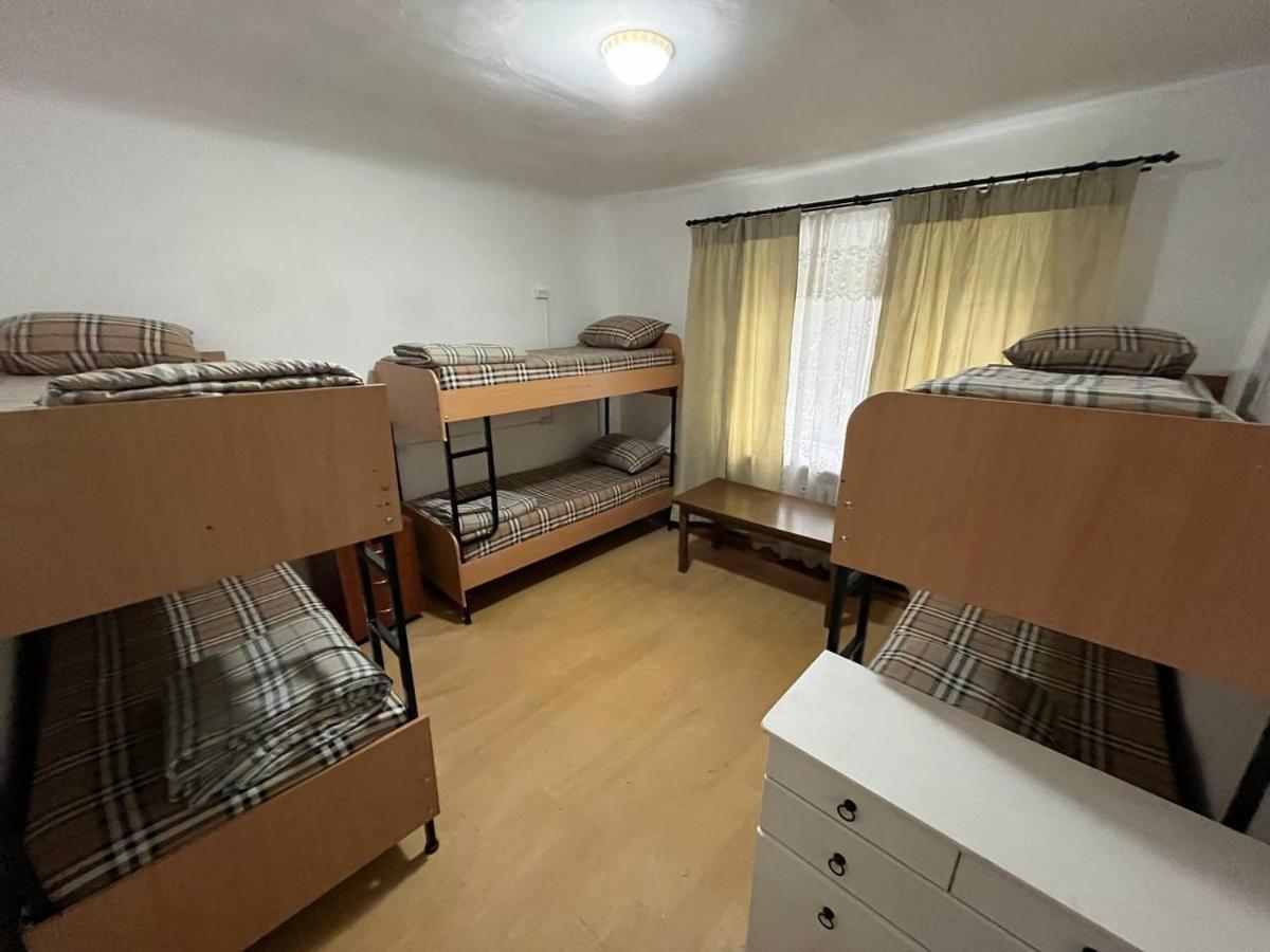 Fox Hostel Kiev Luaran gambar