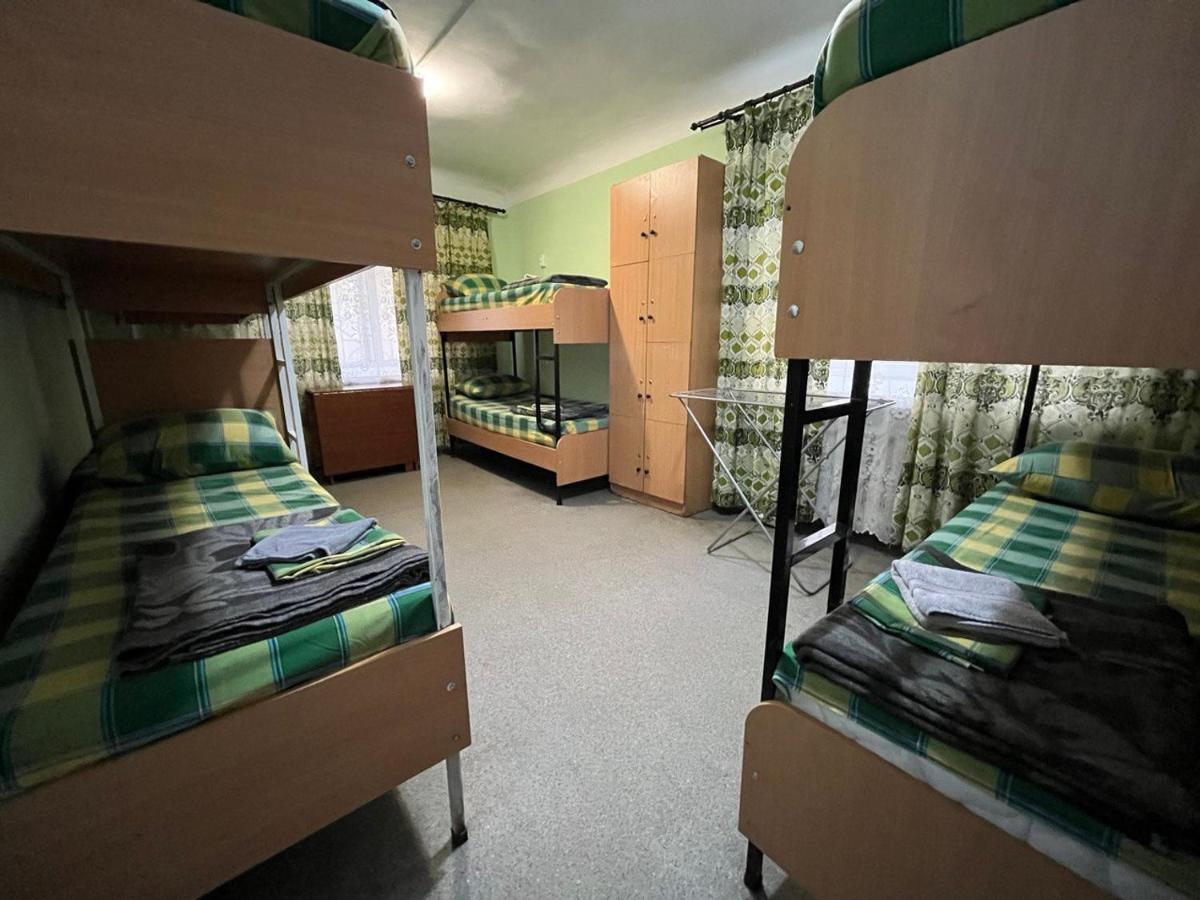 Fox Hostel Kiev Luaran gambar